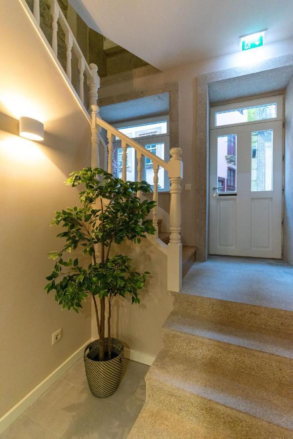 Portucale Guest House- Self Check-in * Oporto